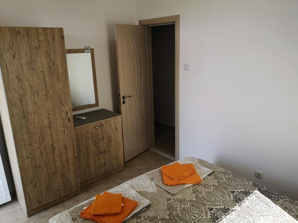 Apartment Elvira Chernomorets Exterior photo
